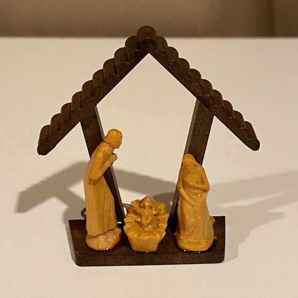 Miniature‎ Nativity Scene 2" Made in Italy Christmas Décor - Picture 1 of 4